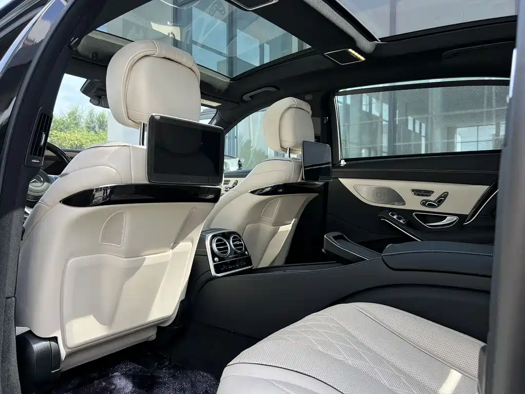 Mercedes-Benz S-Class — миниатюра 11