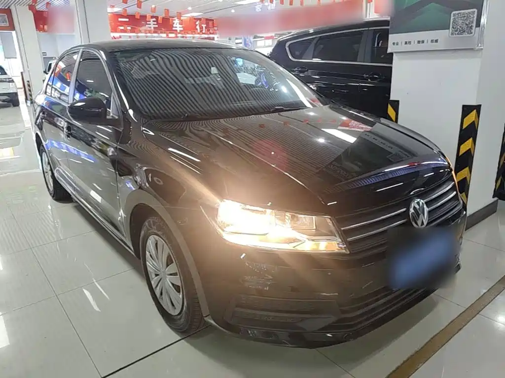 Volkswagen Santana — миниатюра 4