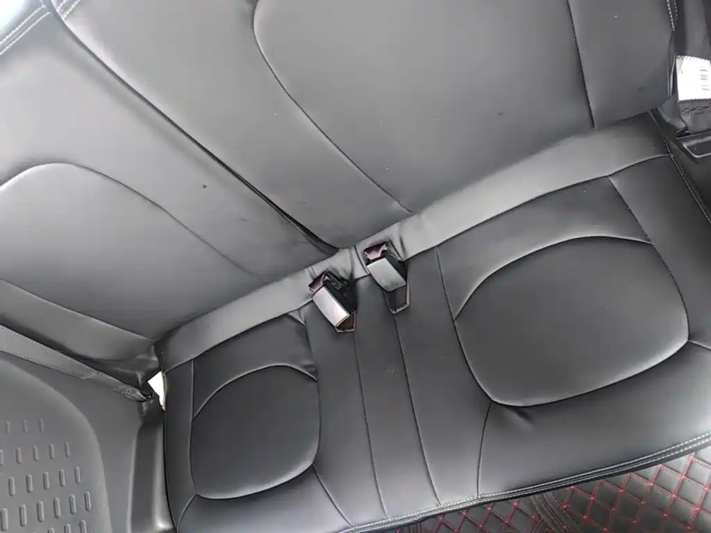 Wuling MINIEV — миниатюра 17