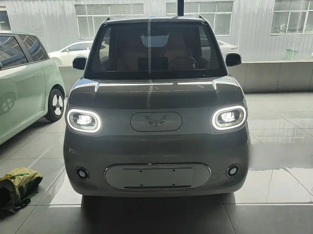 Wuling MINIEV — миниатюра 3