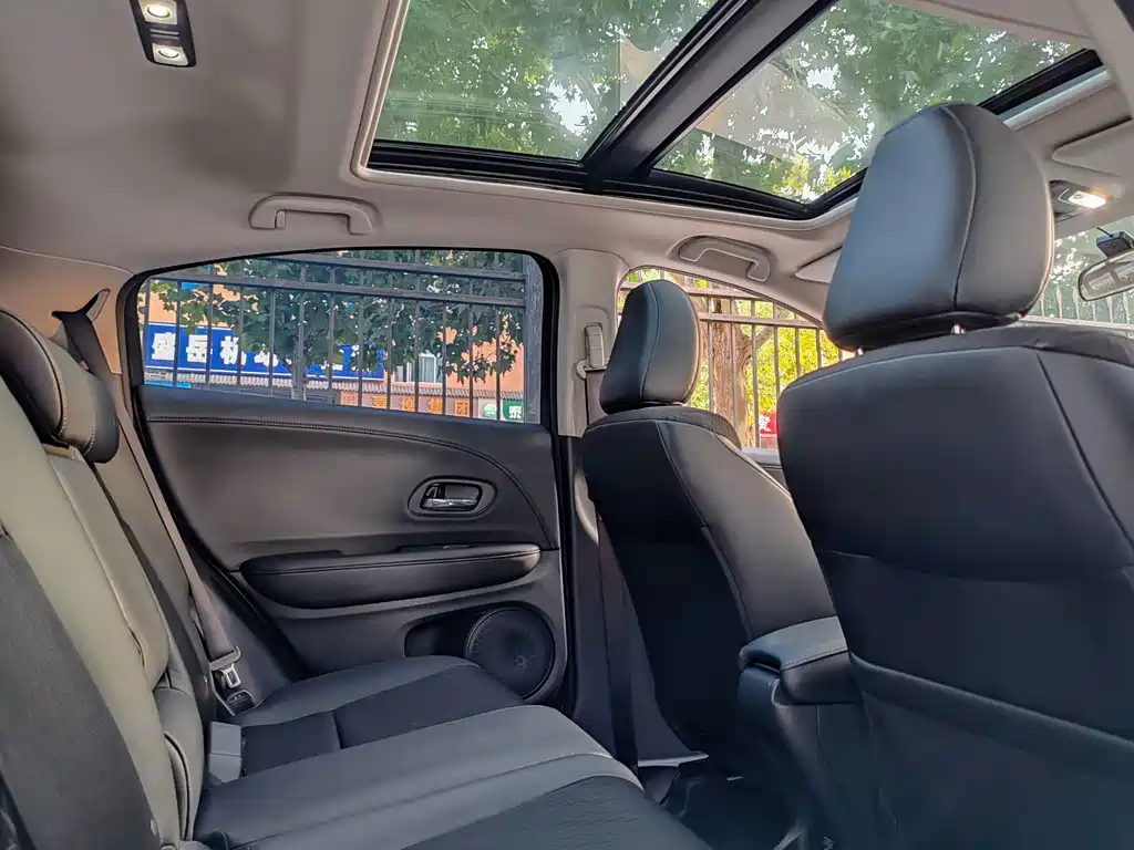 Honda Vezel — миниатюра 9