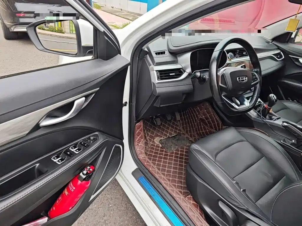 Geely Emgrand — миниатюра 17