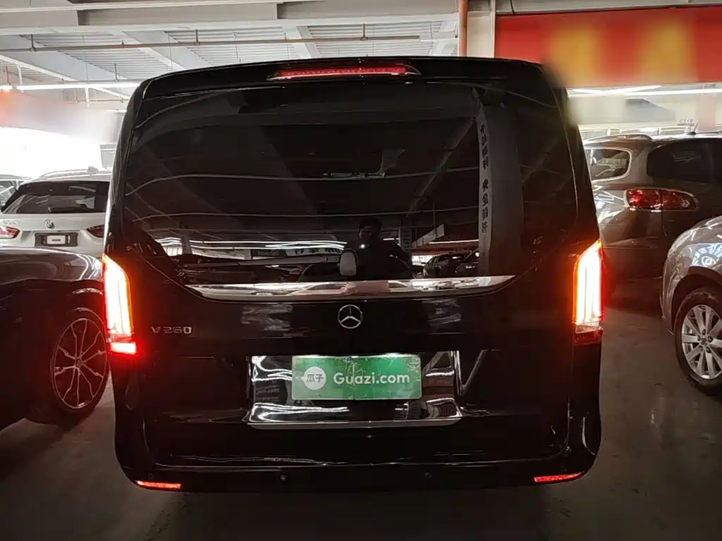 Mercedes-Benz V-Class — миниатюра 6
