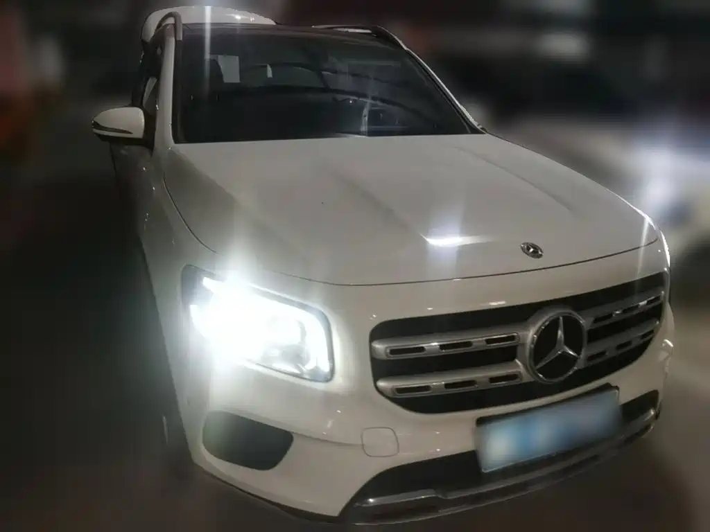 Mercedes-Benz GLB — миниатюра 6