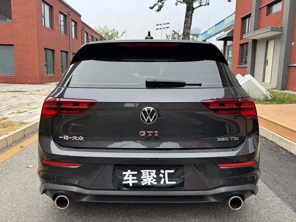 Volkswagen Golf GTI — миниатюра 11