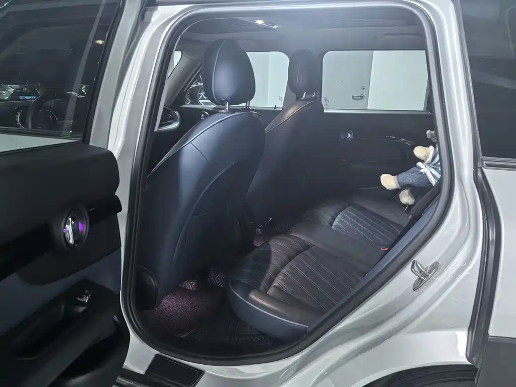 MINI Mini Clubman — миниатюра 17