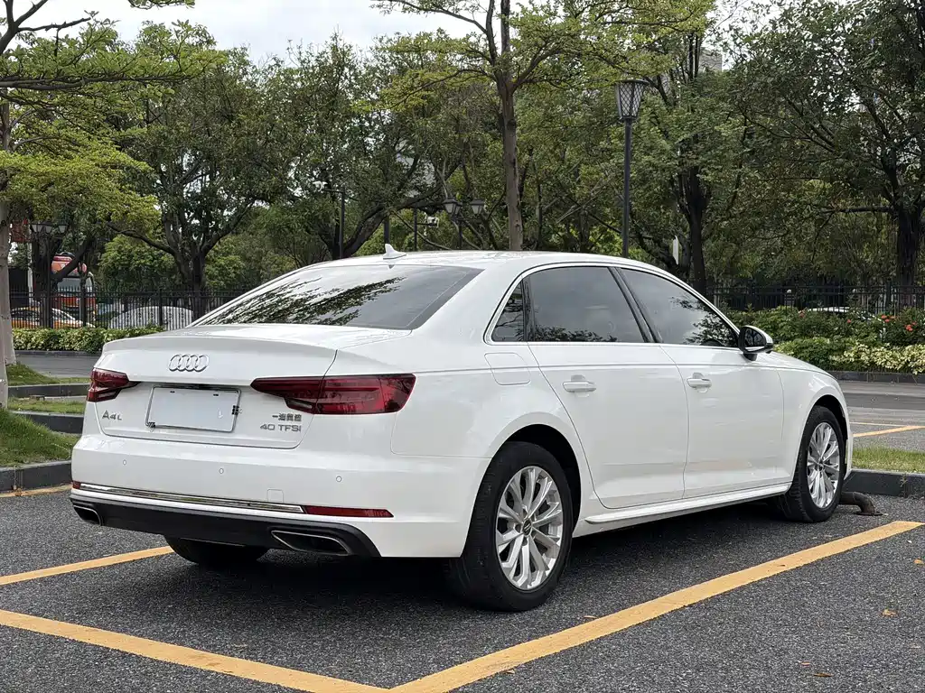 Audi A4L — миниатюра 6