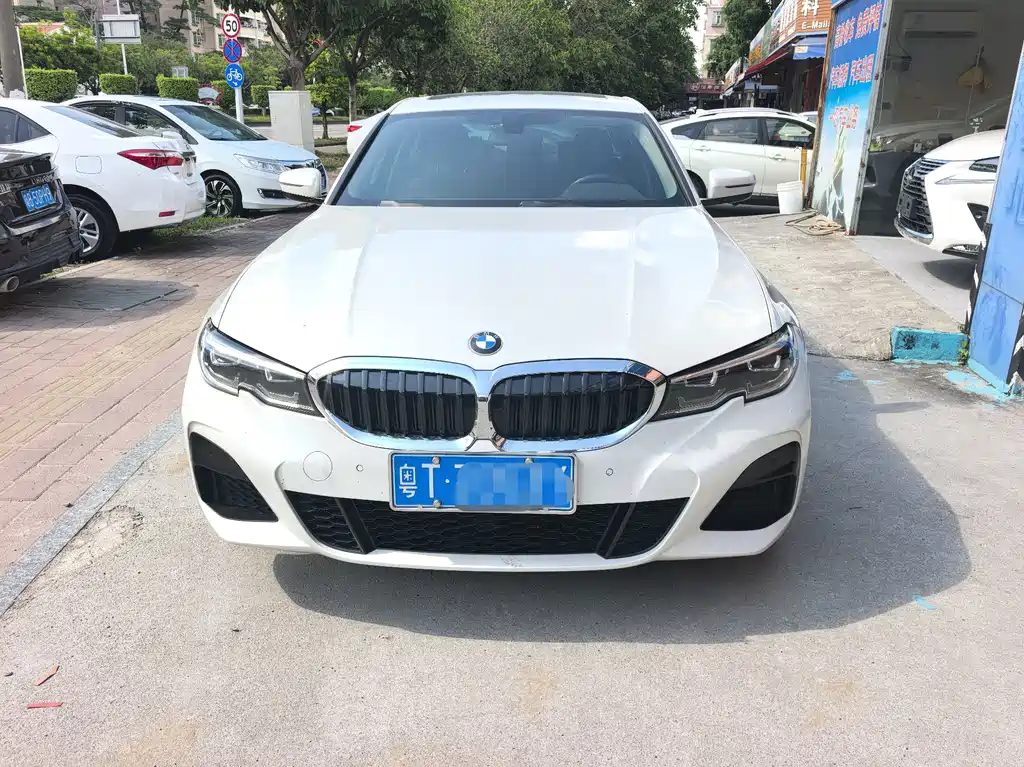 BMW 3 Series — миниатюра 2
