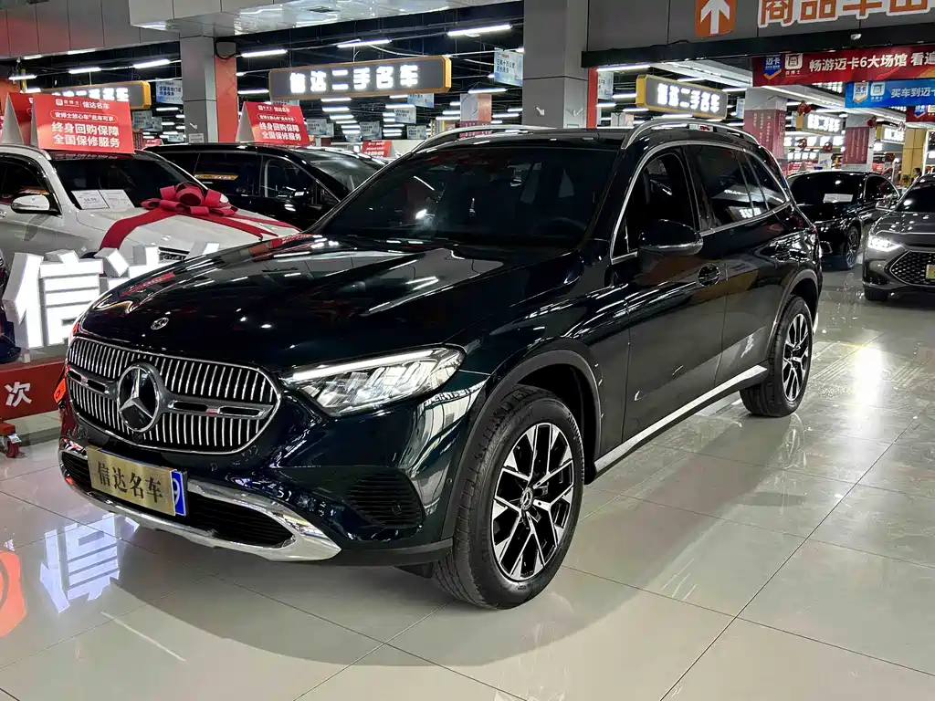 Mercedes-Benz GLC 2023