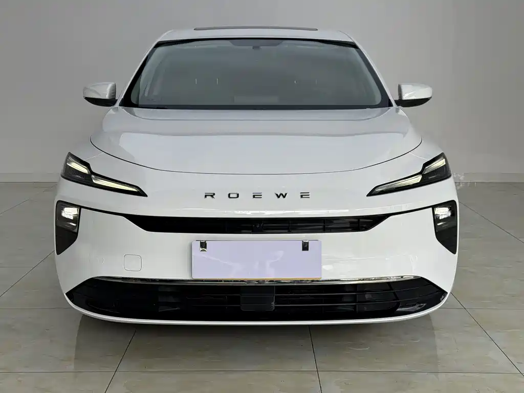 Roewe D6 2025 450km