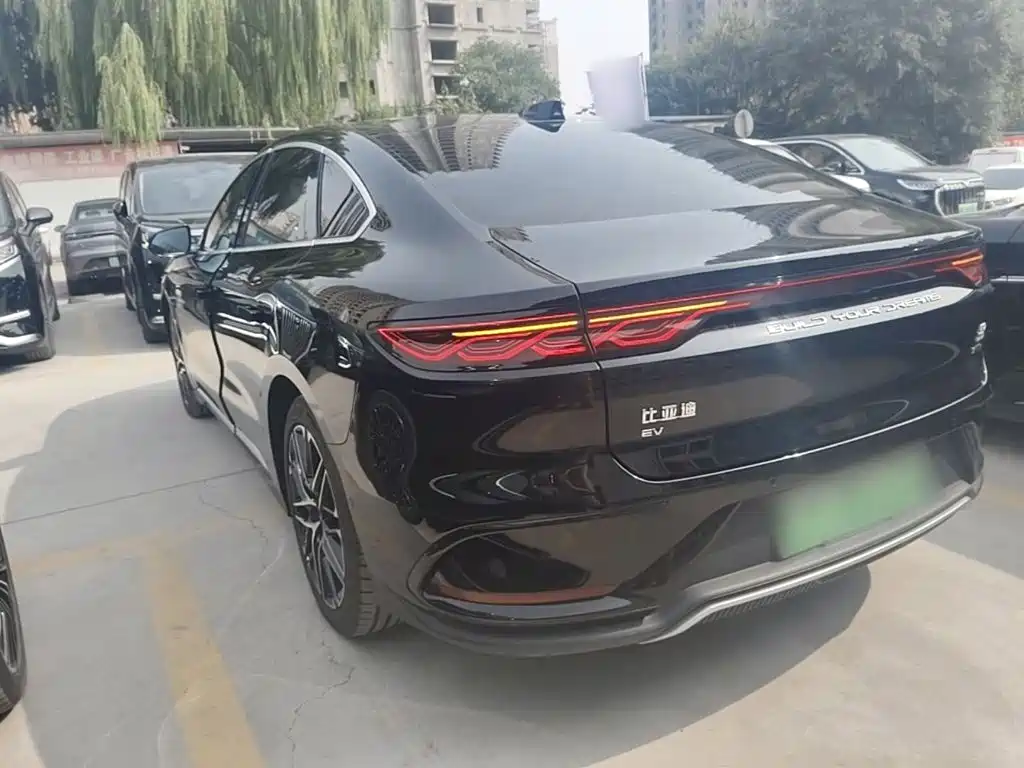 BYD Han — миниатюра 5