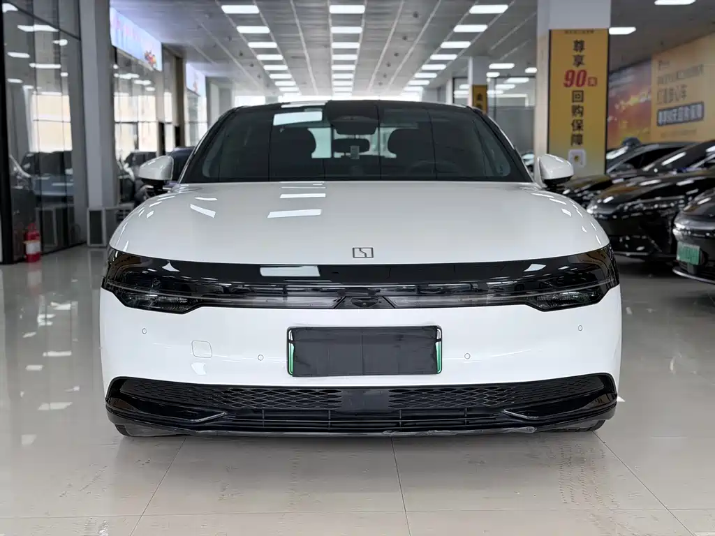 Zeekr 007 2024 100kWh