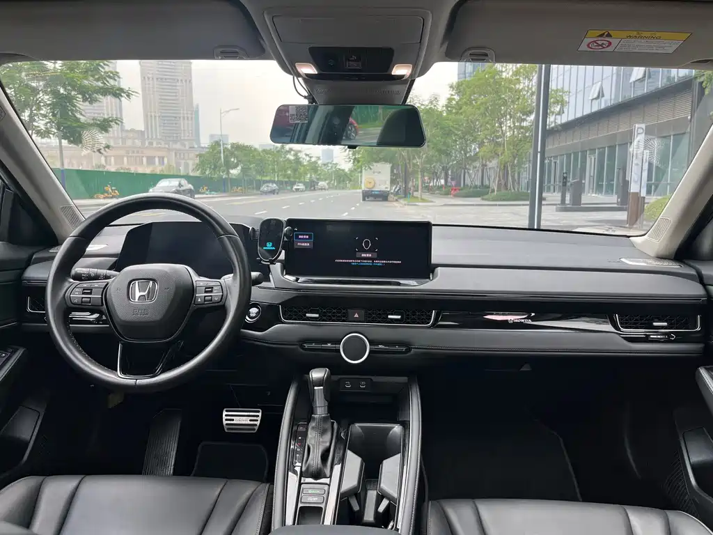 Honda Inspire — миниатюра 8