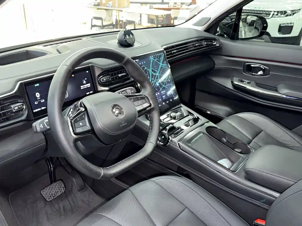 NIO ES8 — миниатюра 19