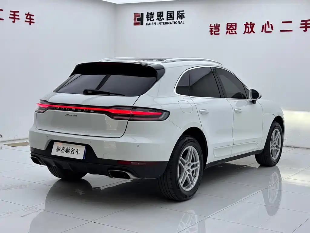 Porsche Macan — миниатюра 21