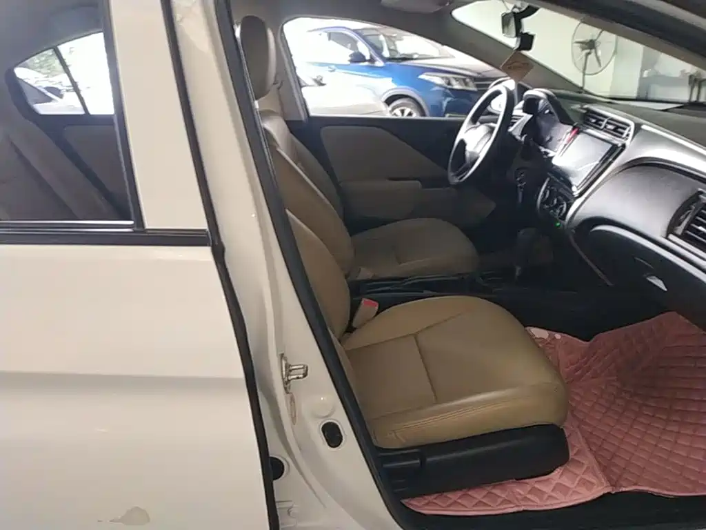 Honda City — миниатюра 25
