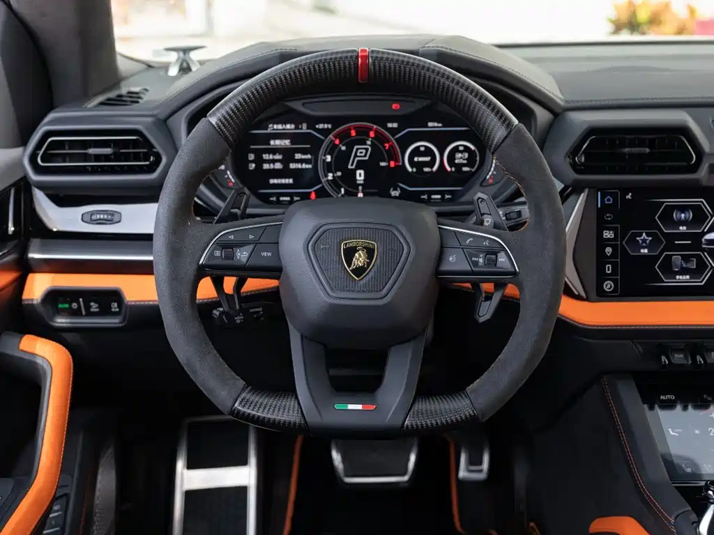Lamborghini Urus SE — миниатюра 12