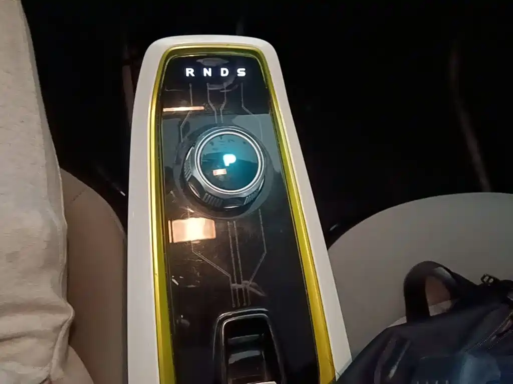 Changan Benben E-Star — миниатюра 14