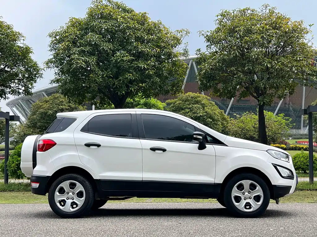 Ford Ecosport — миниатюра 4