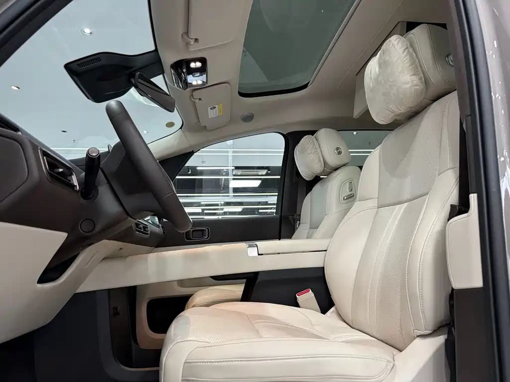 Li Auto Li MEGA — миниатюра 10