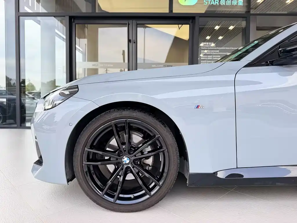 BMW 2 Series (Import) — миниатюра 4