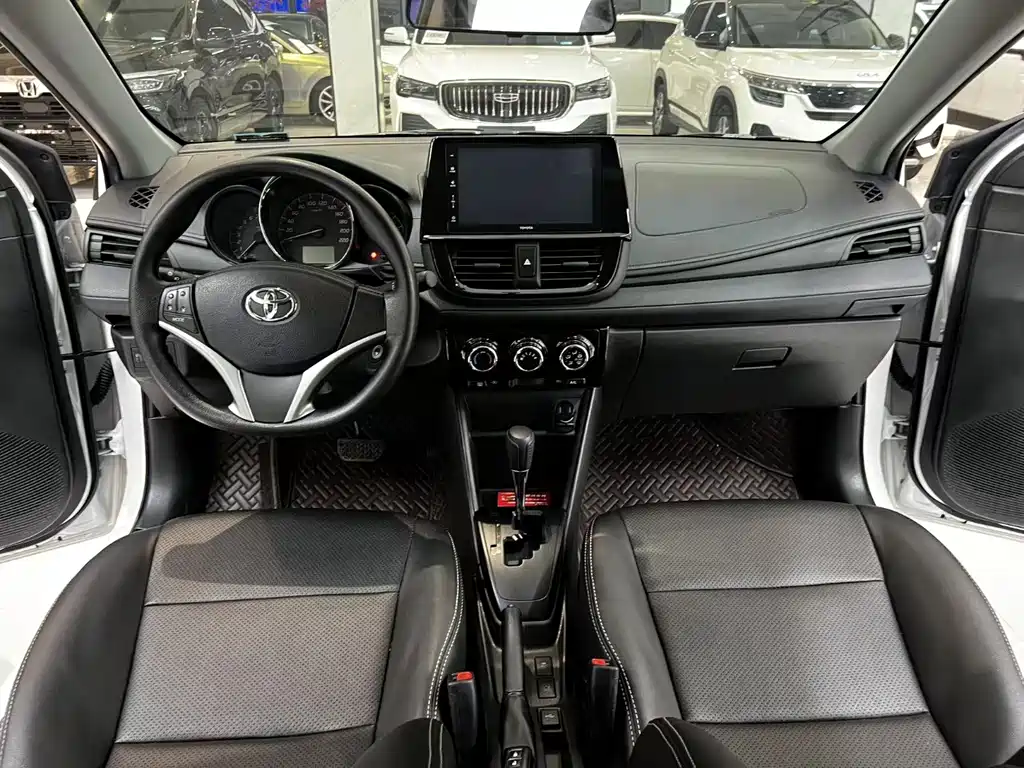TOYOTA VIOS FS