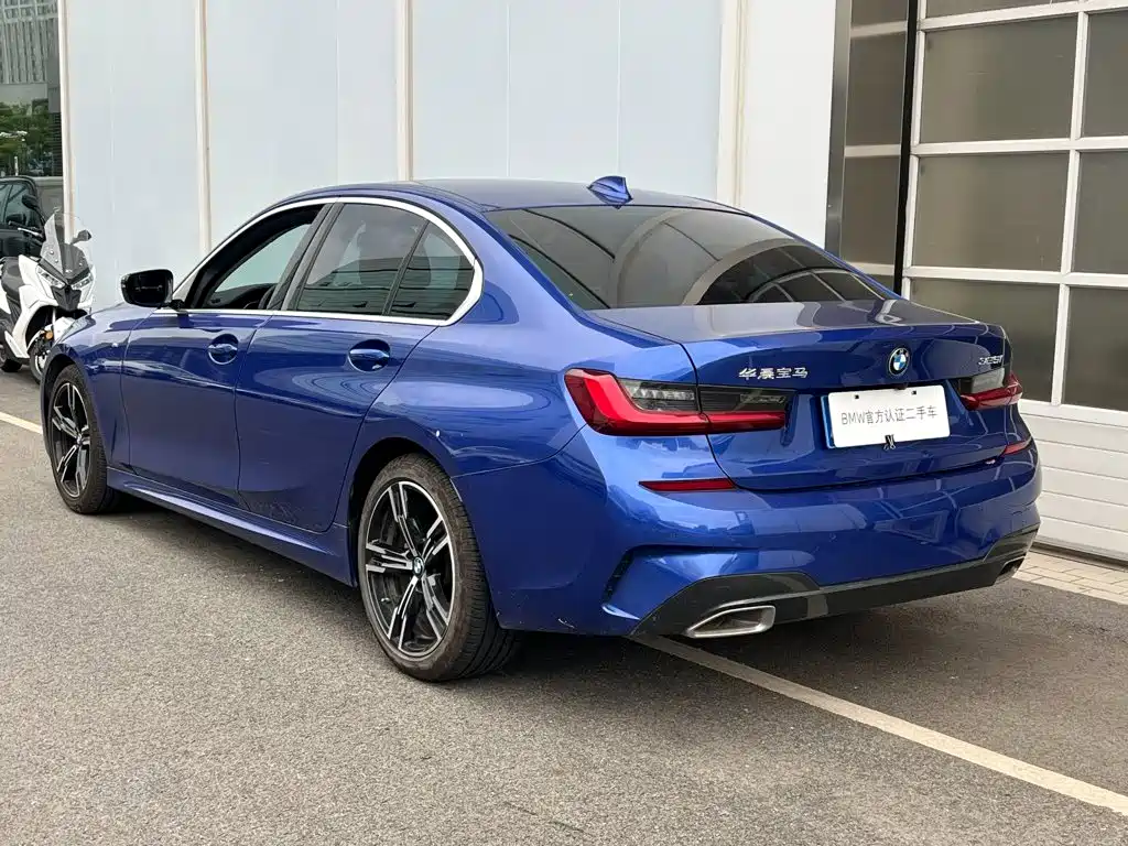 BMW 3 Series — миниатюра 3