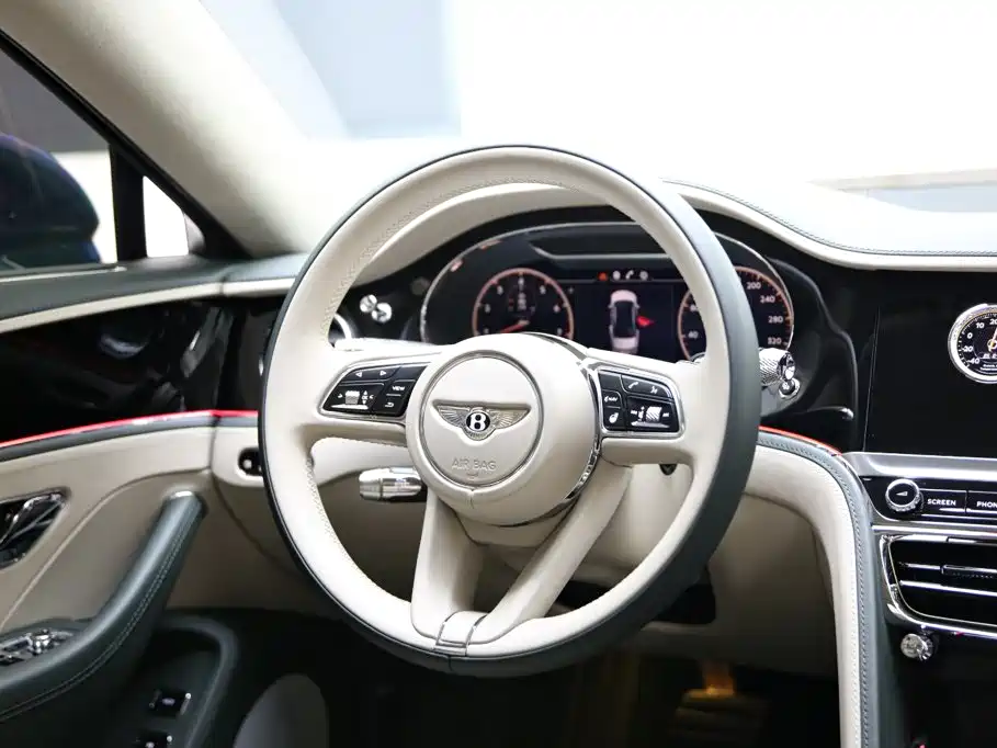 Bentley Flying Spur — миниатюра 19