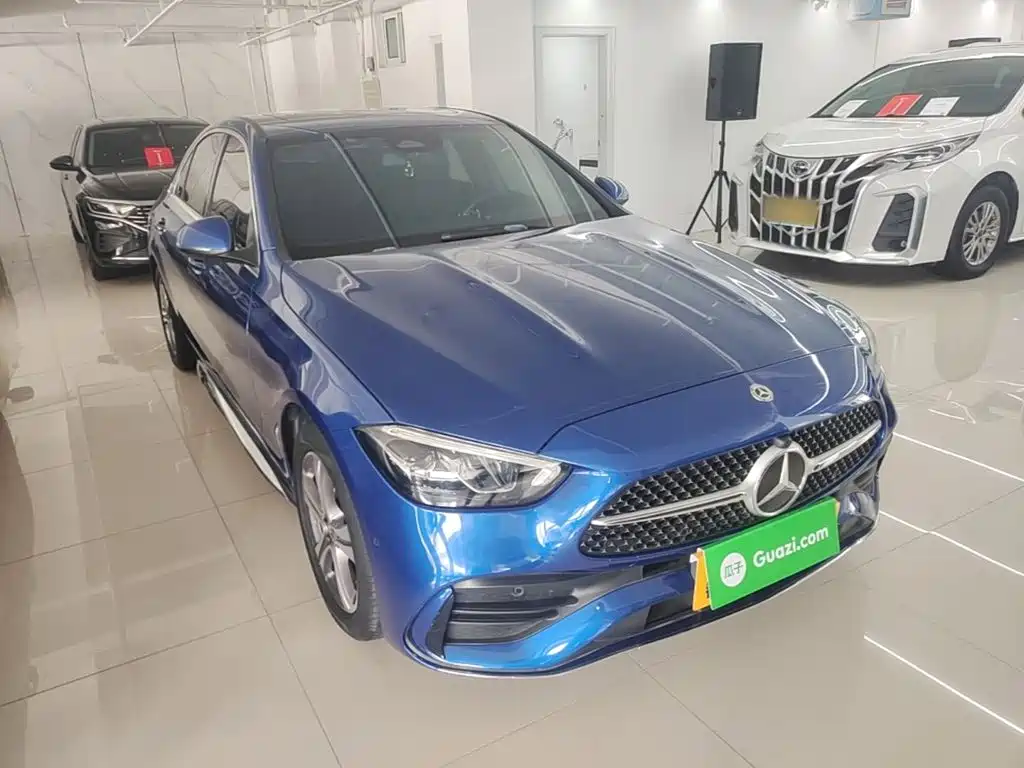 Mercedes-Benz C-Class — миниатюра 4