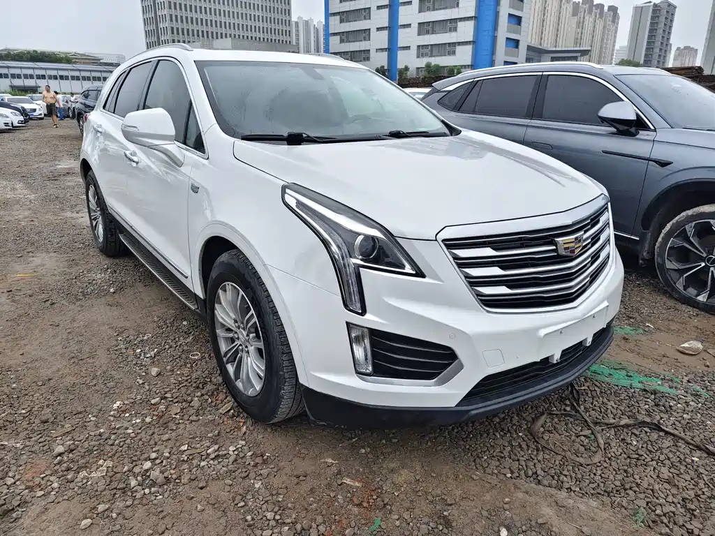 Cadillac XT5 — миниатюра 2