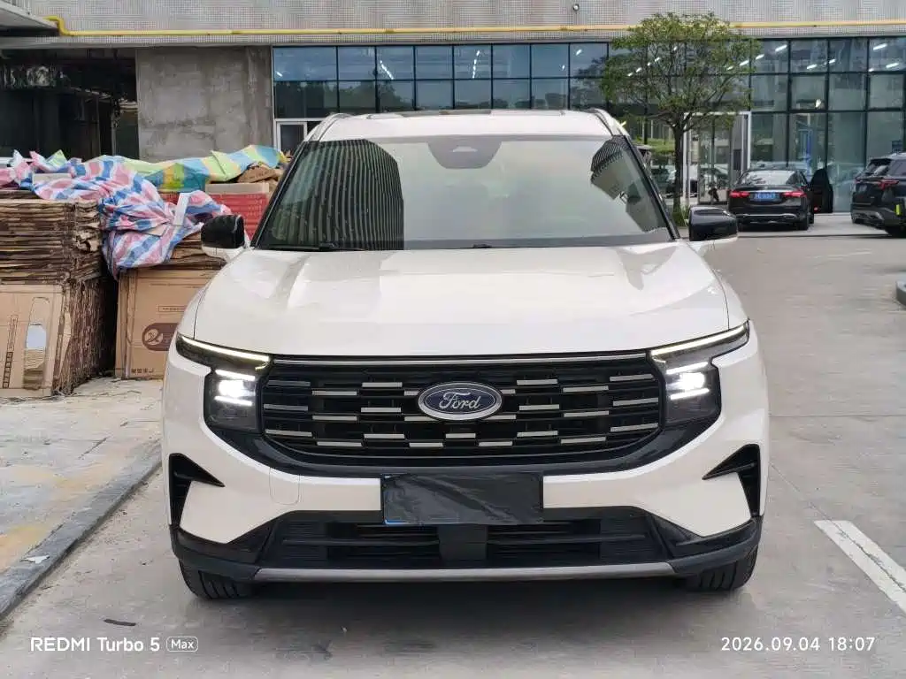 Ford Edge — миниатюра 2