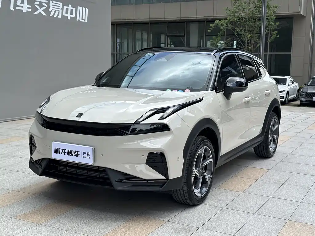 Lynk & Co 06 2025 Renew 1.5T Halo