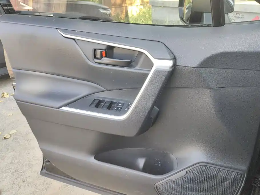 Toyota Wildlander — миниатюра 7