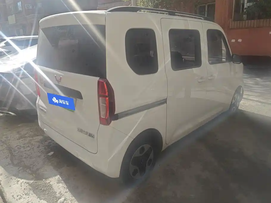 Wuling Zhiguang EV — миниатюра 3