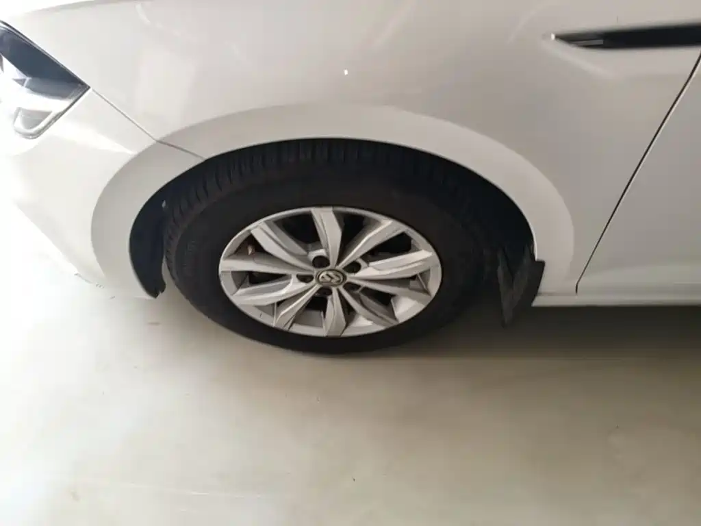 Volkswagen Polo — миниатюра 23