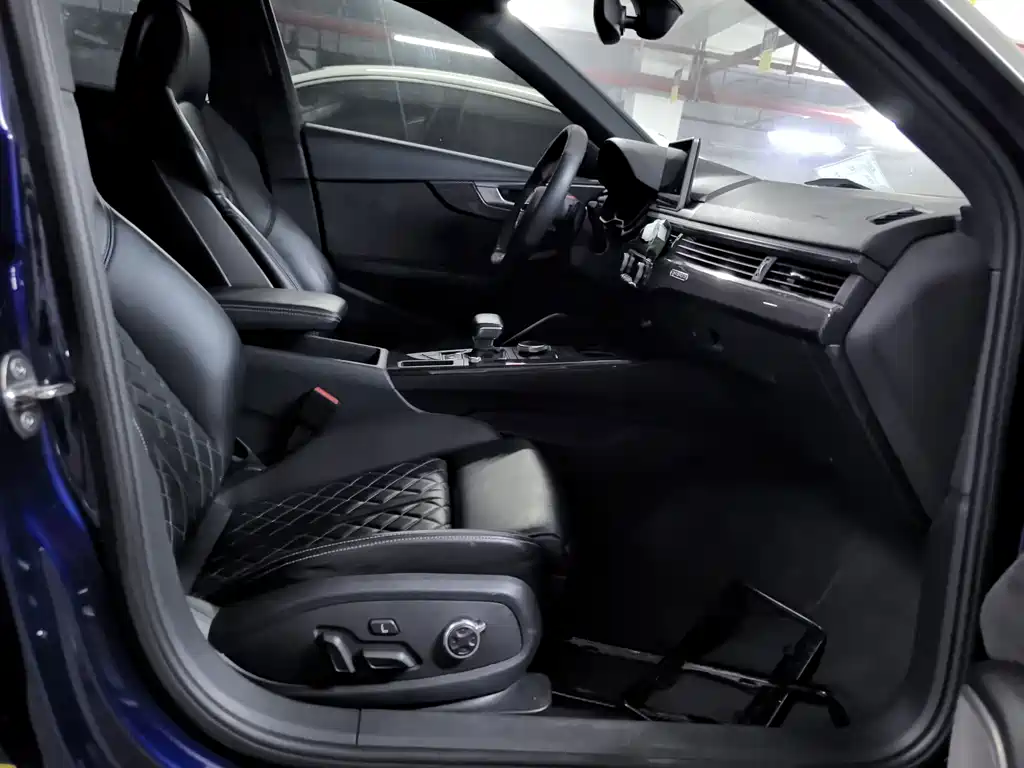Audi S4 — миниатюра 14