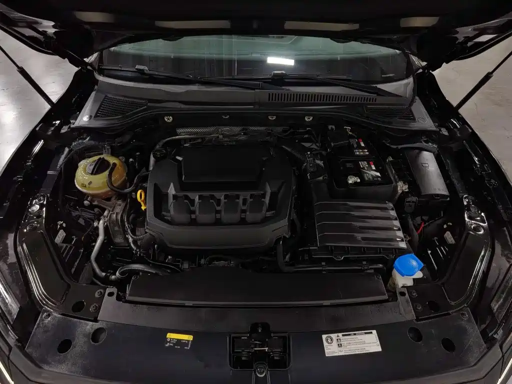 Volkswagen Passat — миниатюра 6