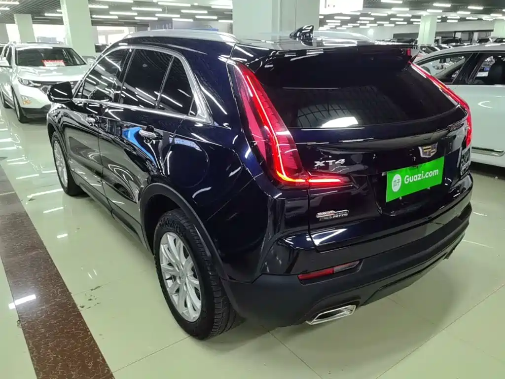 Cadillac XT4 — миниатюра 5
