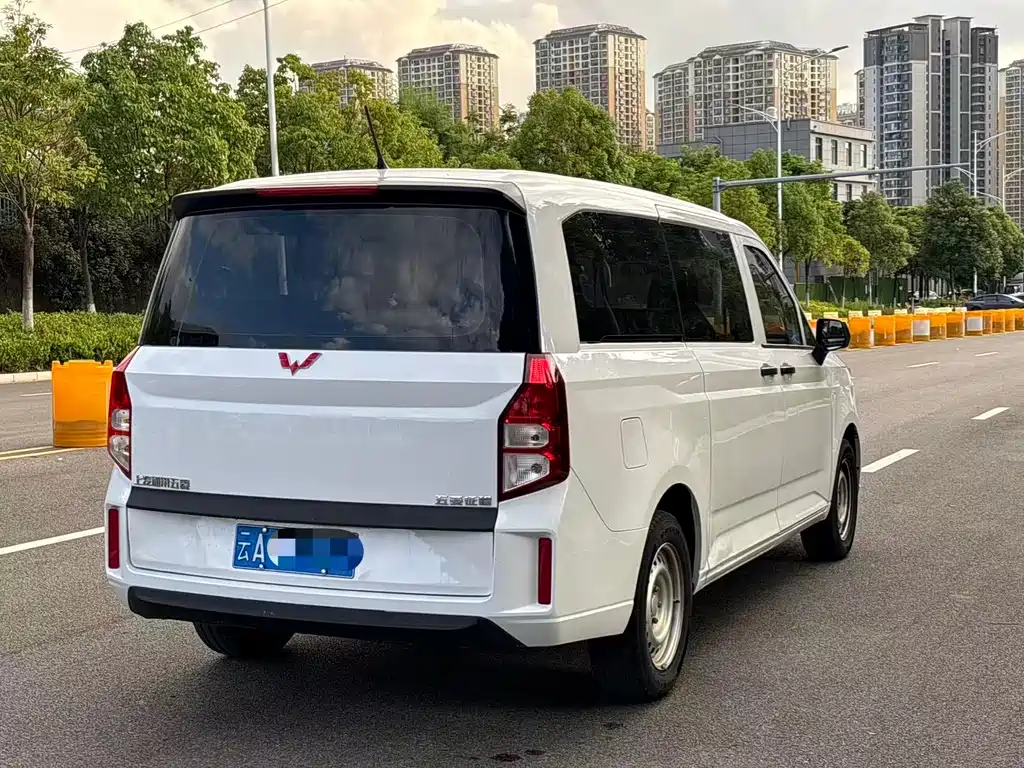 Wuling Journey 2021 1.5T MT Comfort