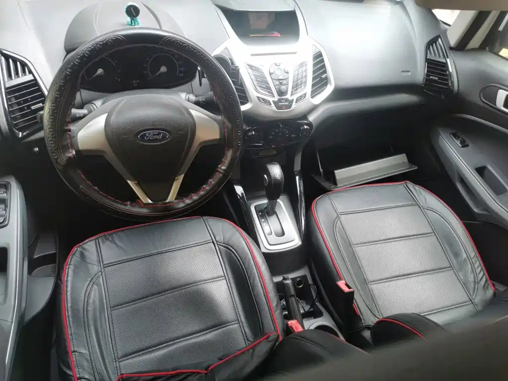 Ford Ecosport — миниатюра 6