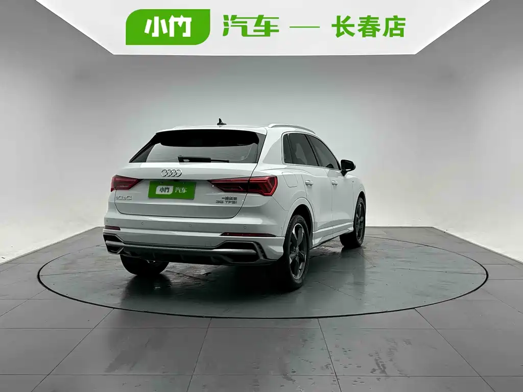 Audi Q3 — миниатюра 6