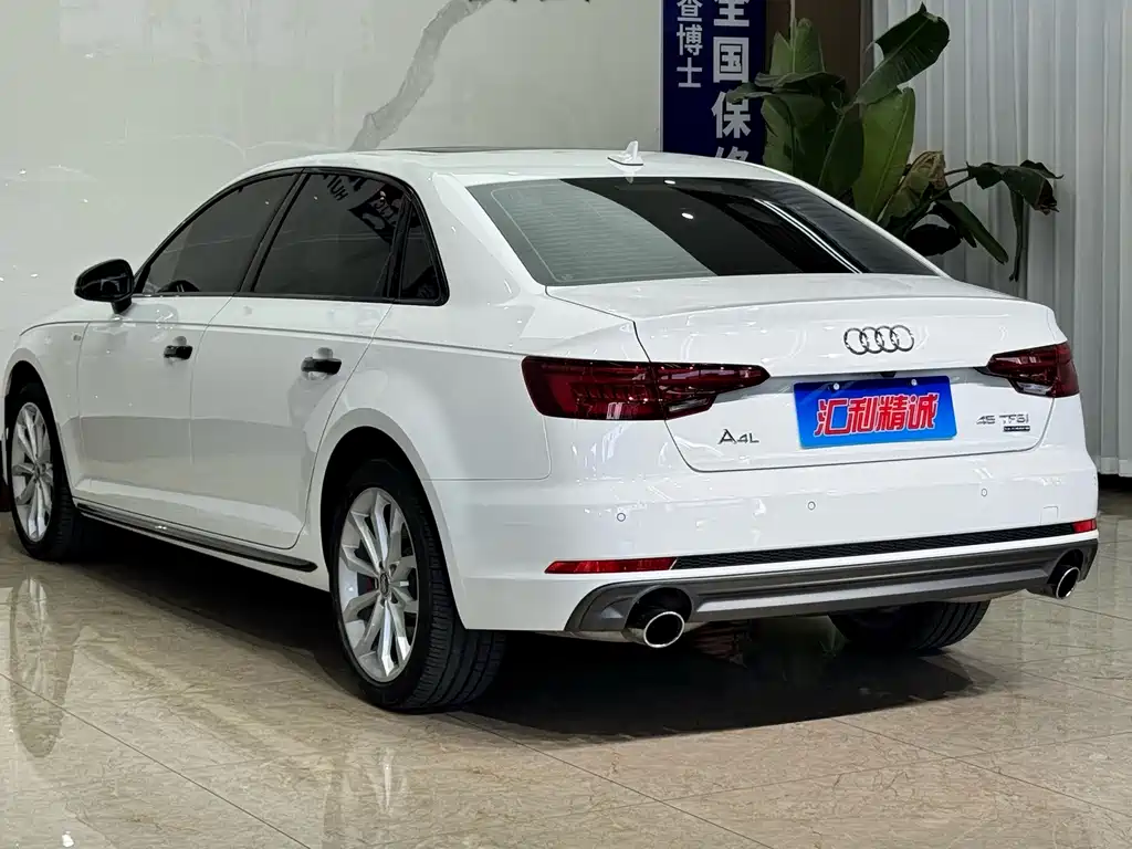 Audi A4L — миниатюра 4