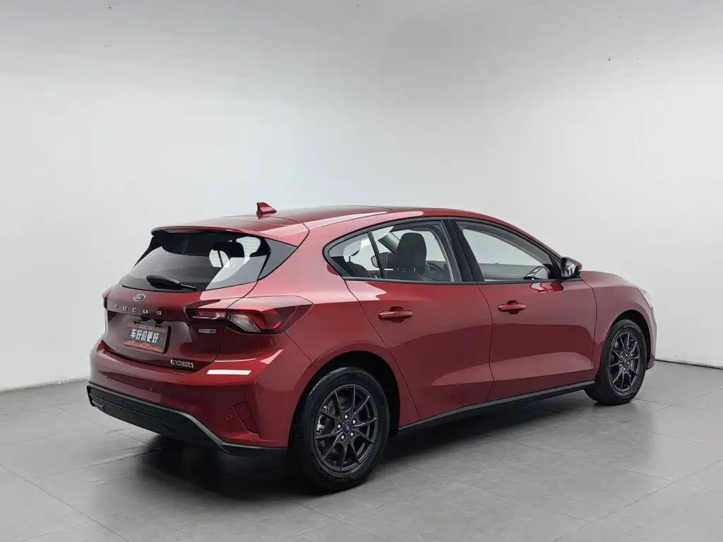 Ford Focus — миниатюра 2