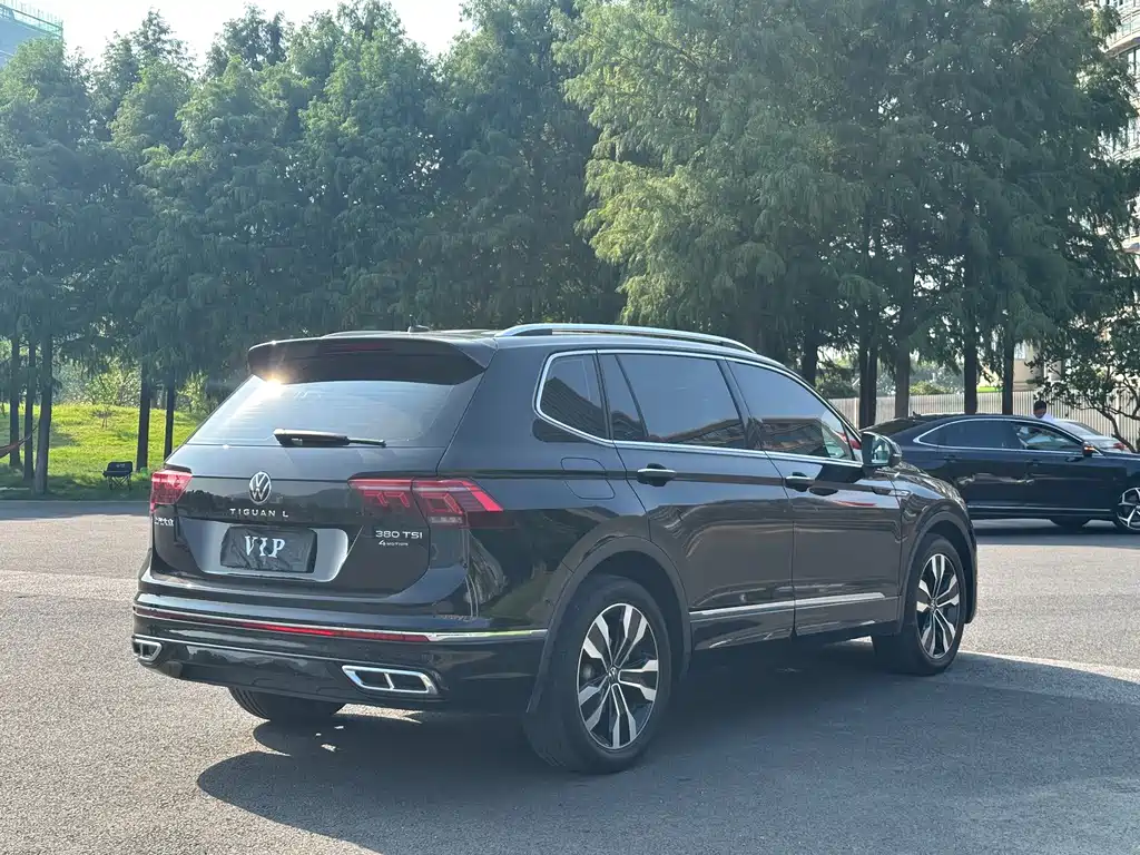Volkswagen Tiguan L — миниатюра 20