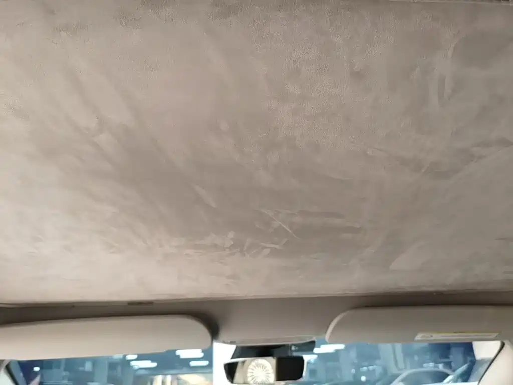Tesla Model 3 — миниатюра 18