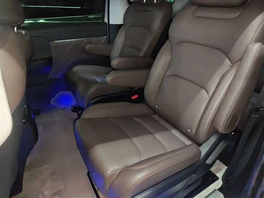 Wuling Xingguang 730 New Energy — миниатюра 17