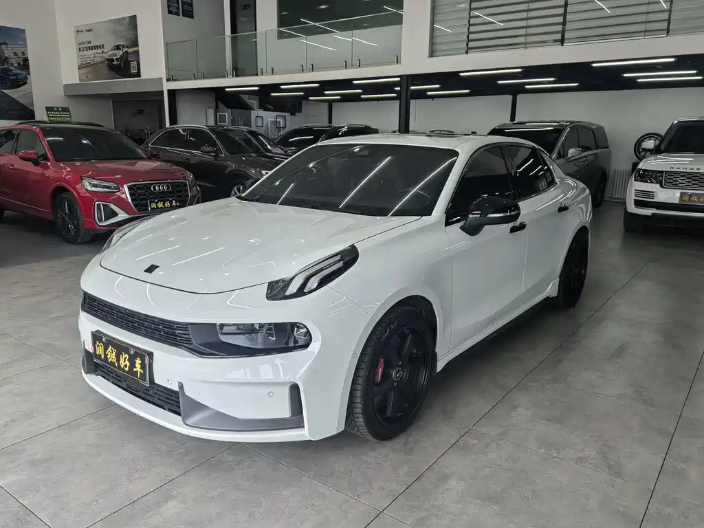 Lynk & Co 03 2021