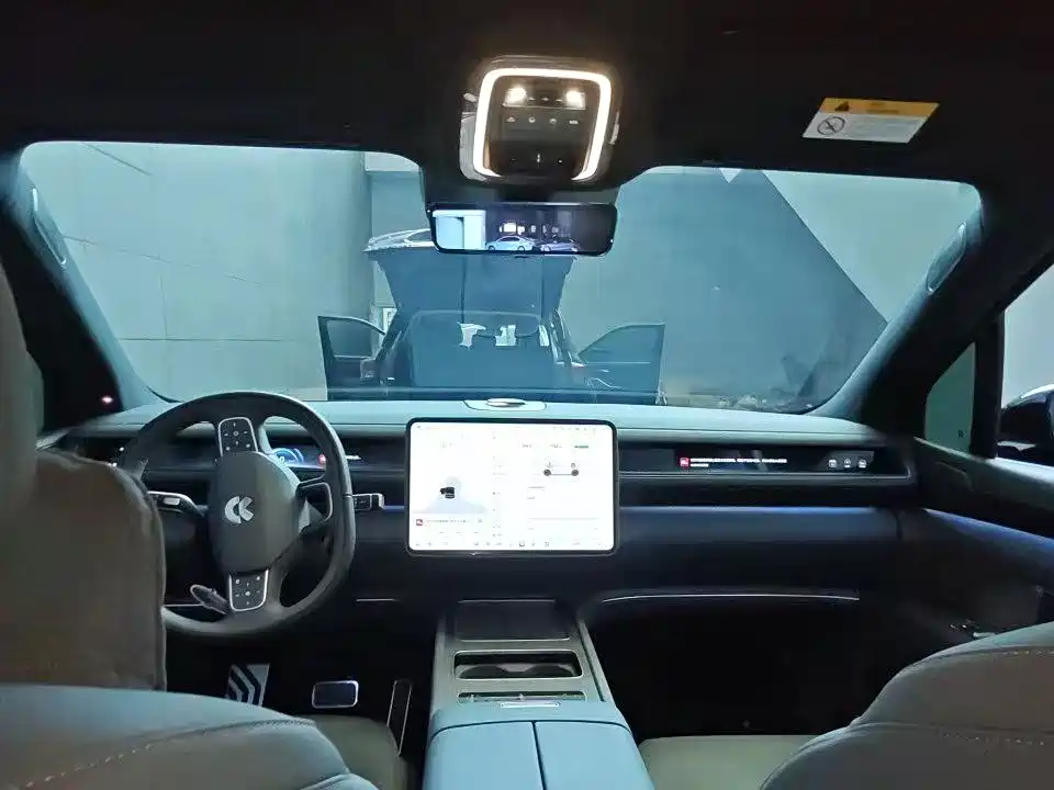 NIO ES8 — миниатюра 6