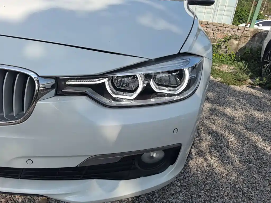 BMW 3 Series — миниатюра 24