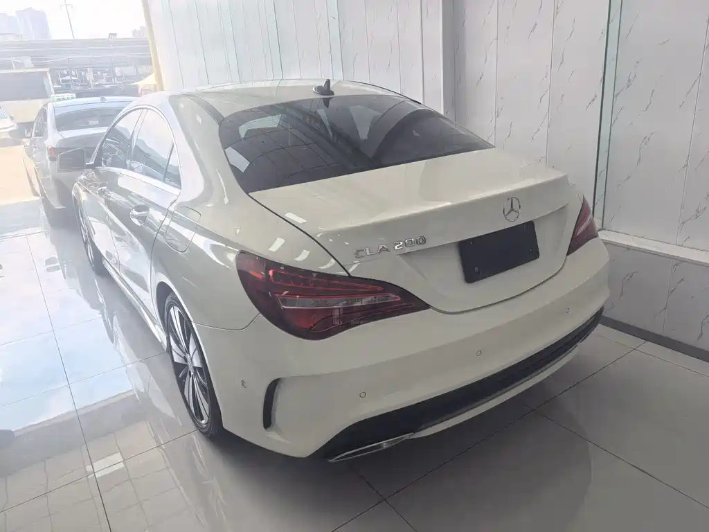Mercedes-Benz CLA (Import) Facelift CLA 200 Fashion Type, фото 3